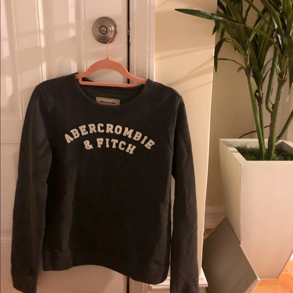 Abercrombie sweater